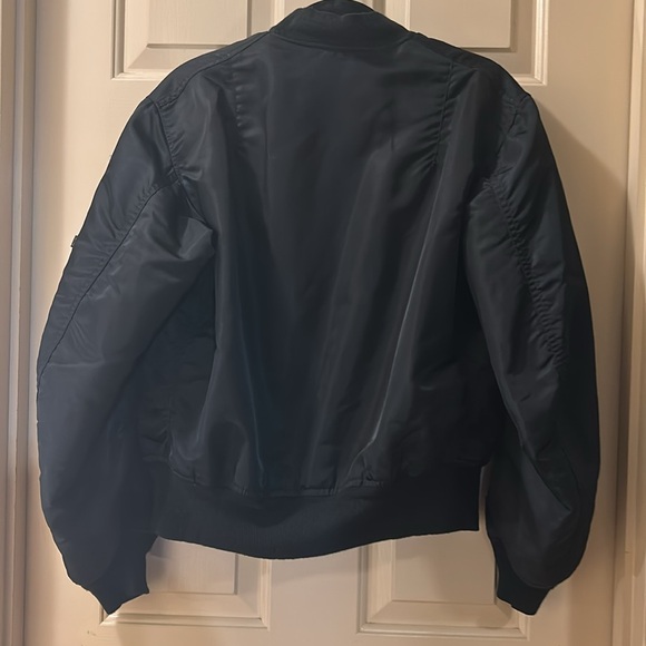 Alpha Industries Women’s Black Bomber Jacket - Picture 4 of 10